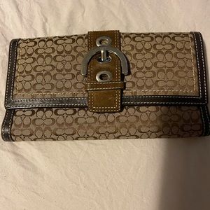 Coach signature wallet